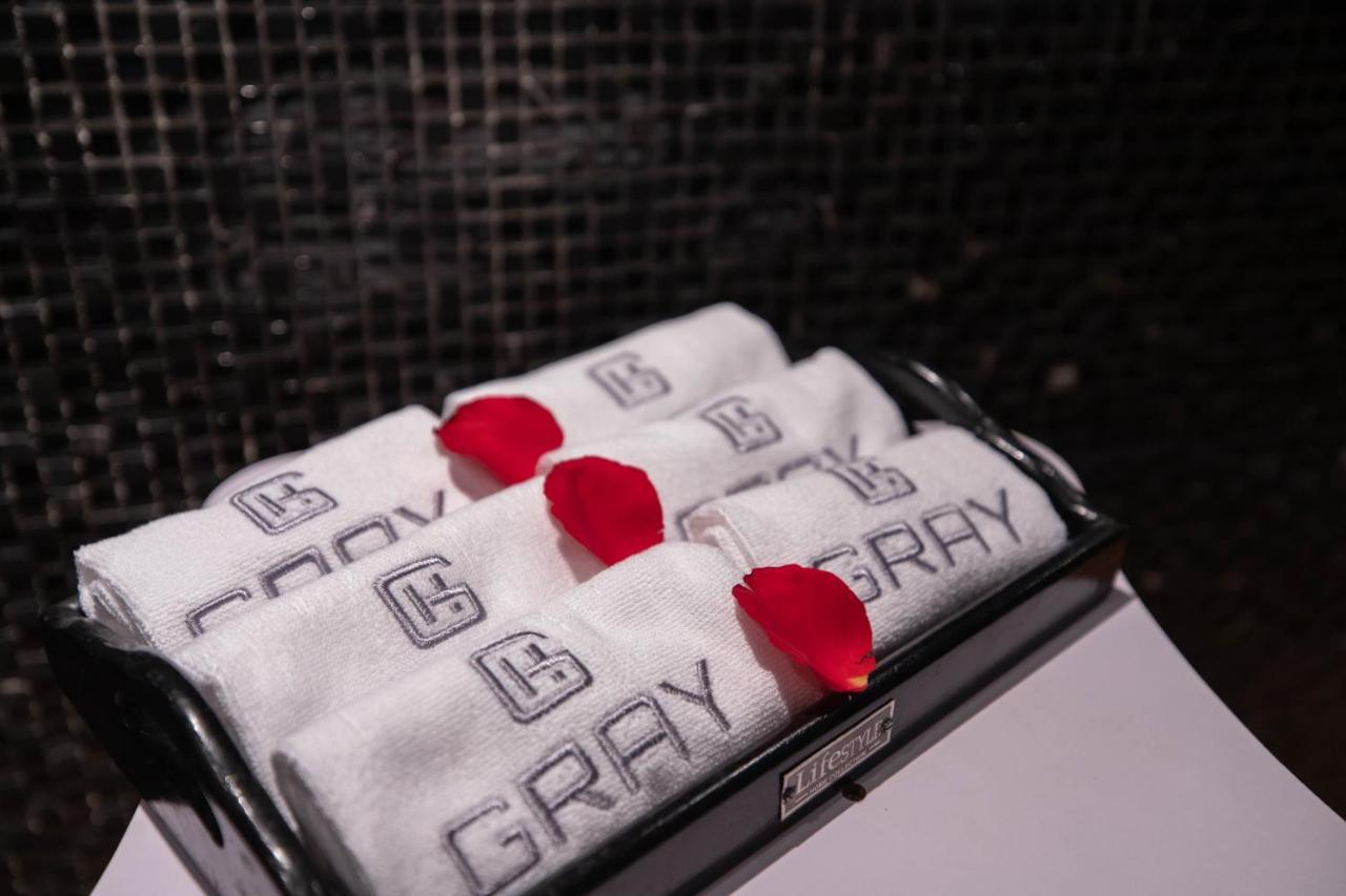 Gray Boutique Hotel Casablanca Bagian luar foto Spa towels