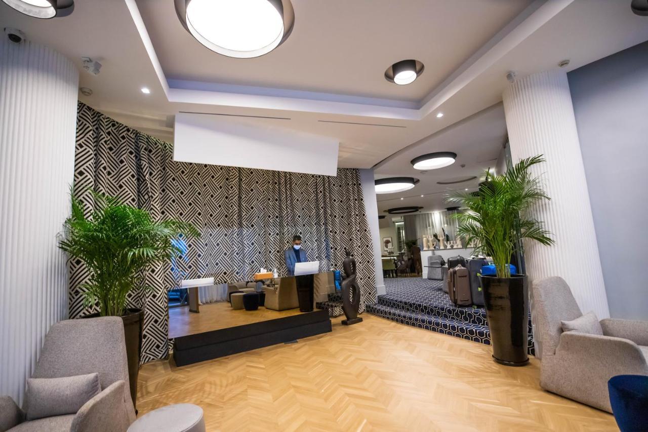 Gray Boutique Hotel Casablanca Bagian luar foto The lobby of the hotel