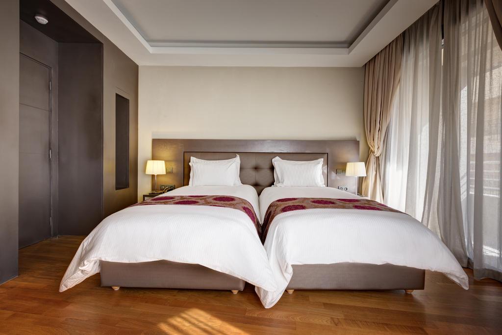 Gray Boutique Hotel Casablanca Bagian luar foto A bedroom at the hotel